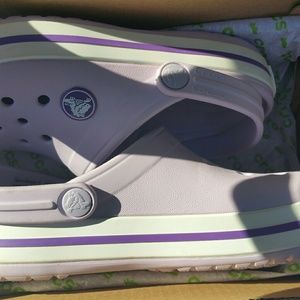 Size 10 toddler/little kids Purple Crocs